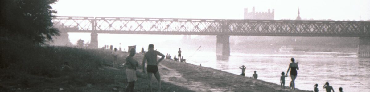 Most_Červené_armády_(dnes_Starý_most),_Bratislava,_1950s Most_Červené_armády_(dnes_Starý_most),_Bratislava,_1950s